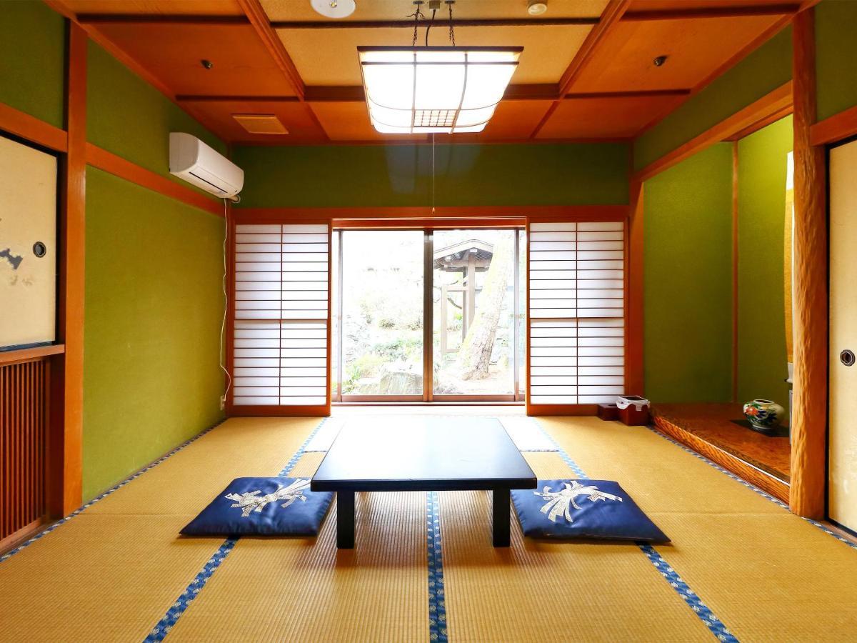 Ryokan Karasawa Otel Kanazawa Dış mekan fotoğraf